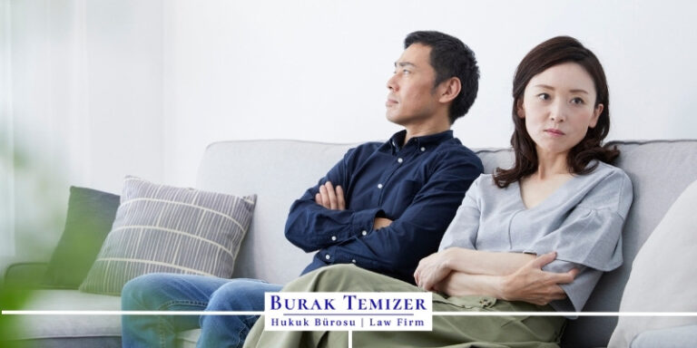 Erkeğin Çalışmaması Boşanma Sebebi Midir?